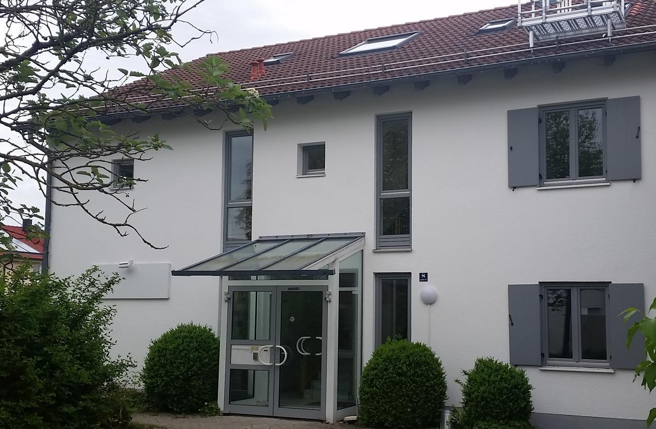 Novitel Pension Pliening - Muenchen Messe Ngoại thất bức ảnh
